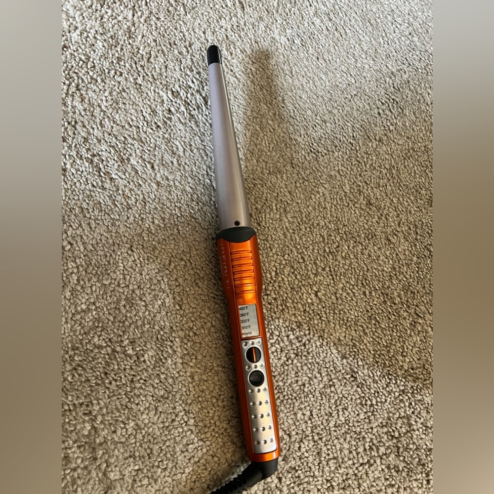 Conair Infinit 1/2 to 1 inch curling wand